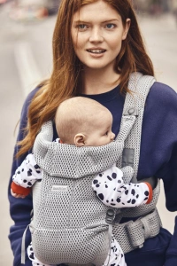 BABYBJÖRN ergonomické nosítko Move Grey 3D Mesh (2)