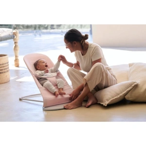 BABYBJÖRN lehátko Balance Soft (1)