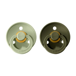 BIBS Colour dudlík z přírodního kaučuku 2 ks Sage / Hunter Green - velikost 1 (0-6m.) BIBS Colour dudlík z přírodního kaučuku 2 ks Sage / Hunter Green - velikost 1 (0-6m.)