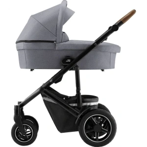 BRITAX RÖMER Set kočárek Smile III + hluboká korba (20)