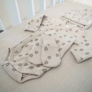 LODGER Rukavice Mittens Print Rib Sharkskin (1)
