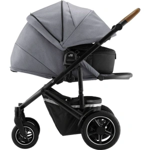 BRITAX RÖMER Set kočárek Smile III + hluboká korba (23)