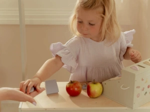 LITTLE DUTCH pokladna se skenerem a čtečkou karet dřevěná (10)